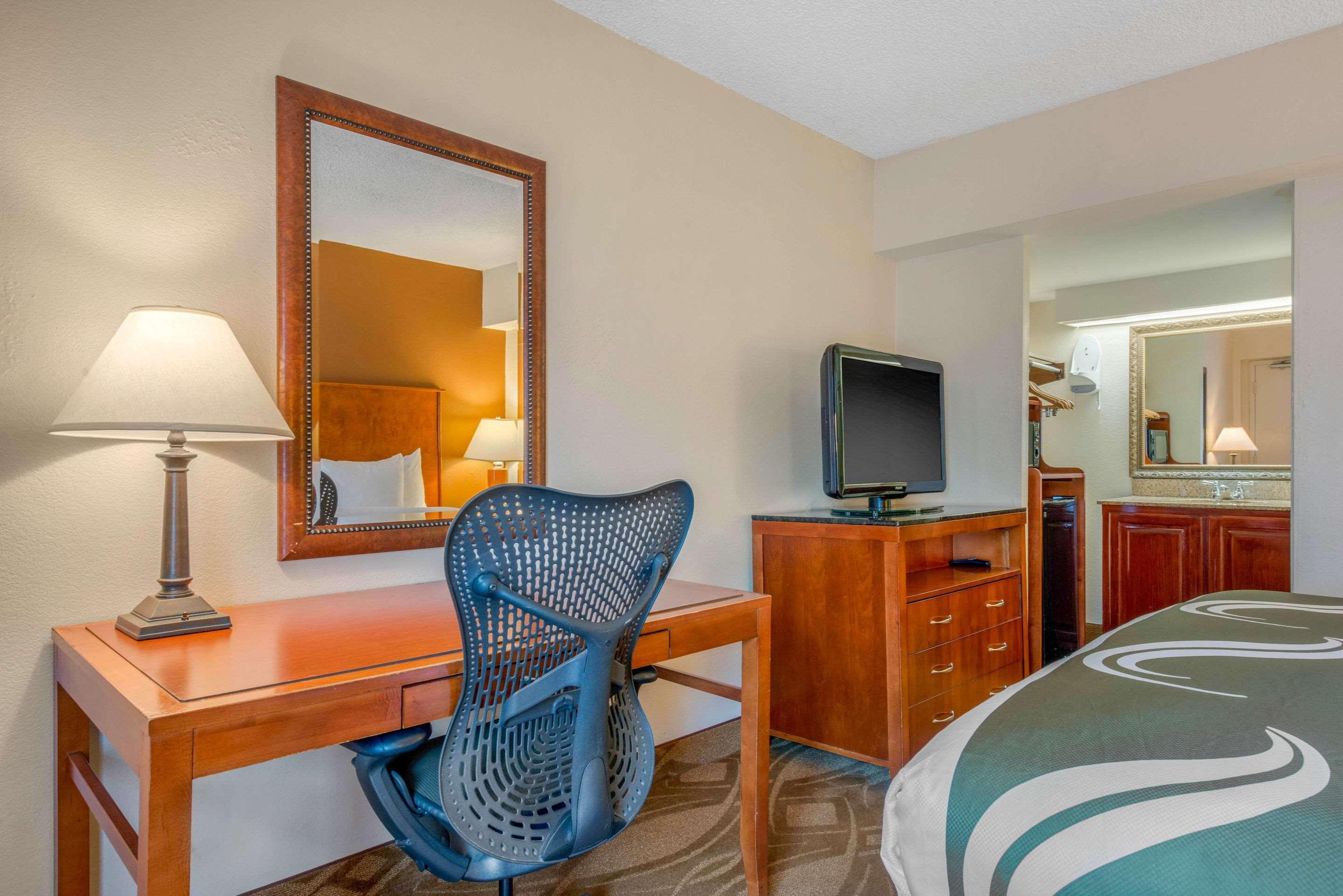 Quality Inn Savannah Historic District Eksteriør bilde