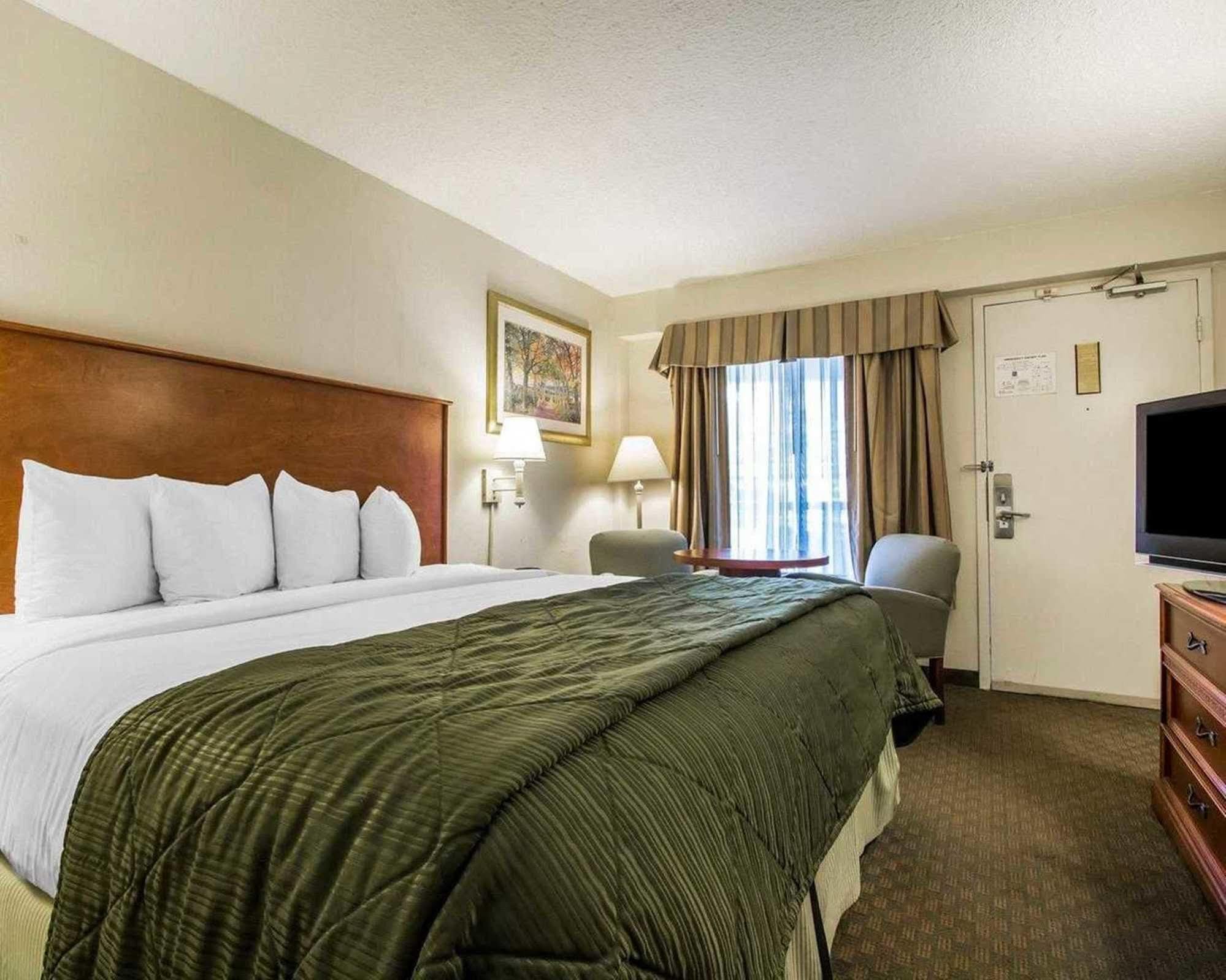 Quality Inn Savannah Historic District Eksteriør bilde