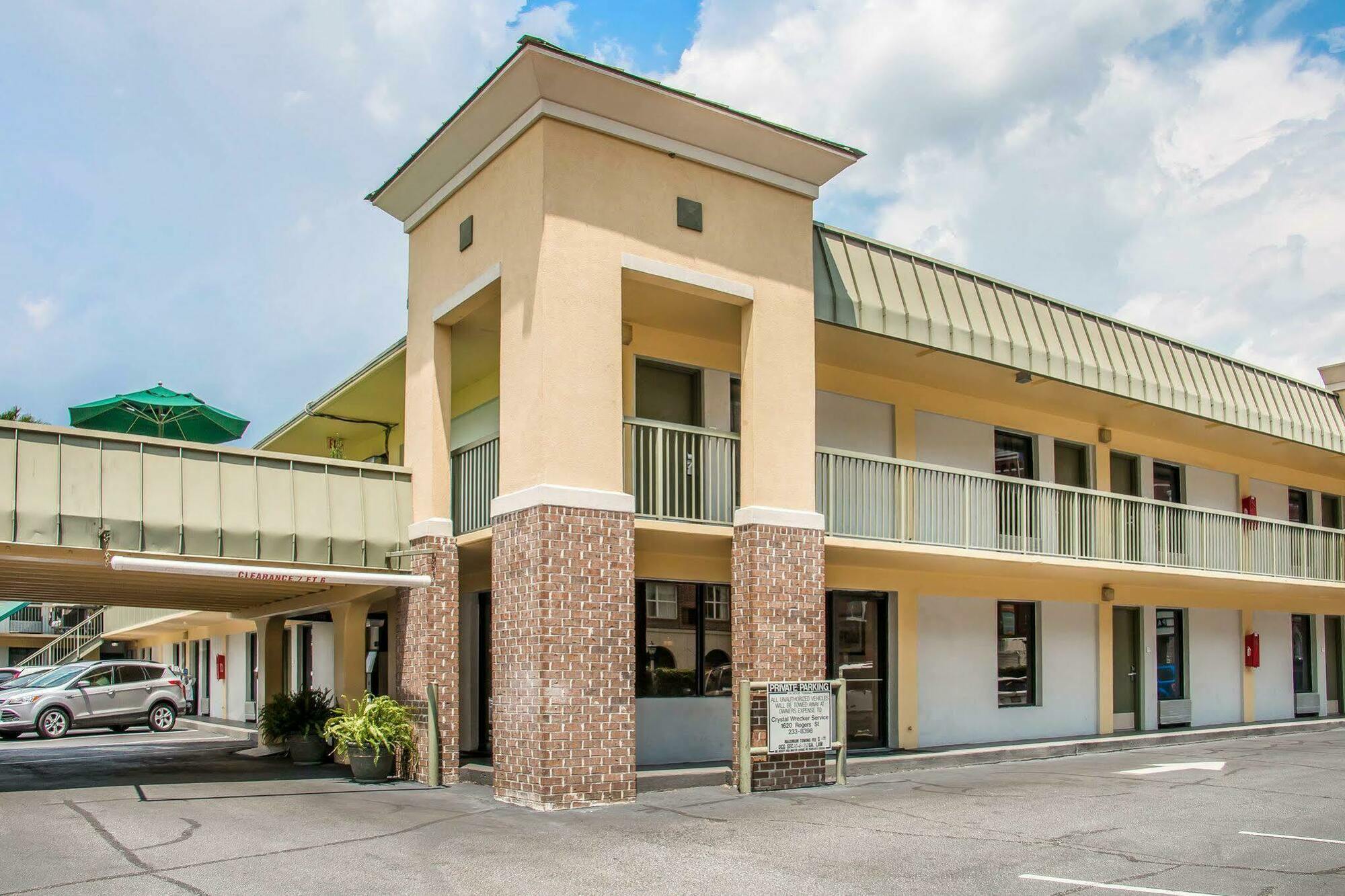 Quality Inn Savannah Historic District Eksteriør bilde